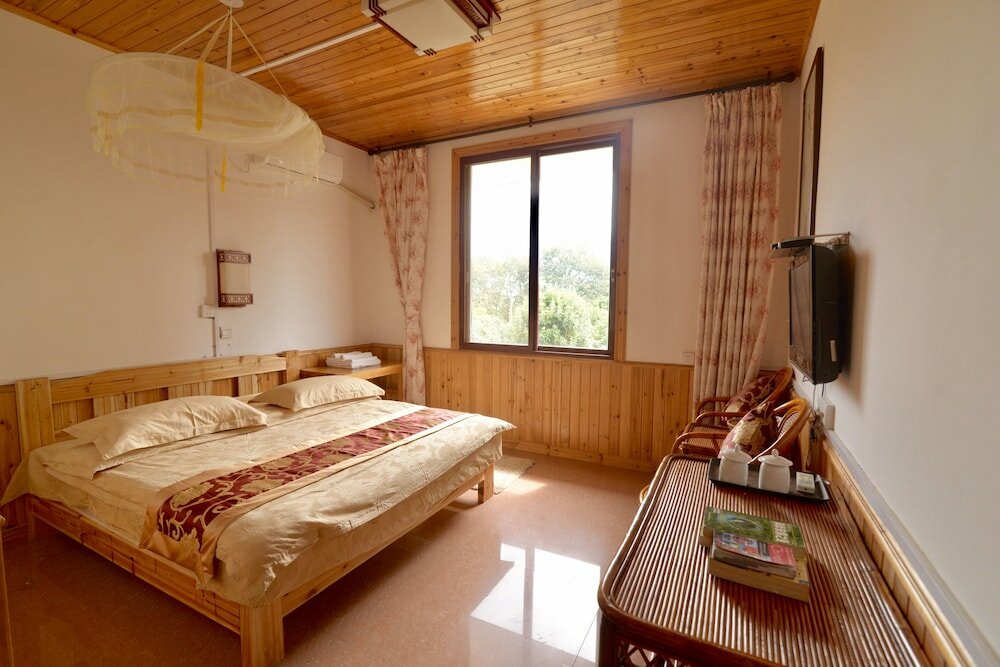 Фото Yangshuo Dahuwai Camps Hotel
