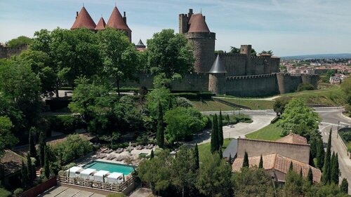 Гостиница Hôtel du Château & SPA Gemology в Каркассоне