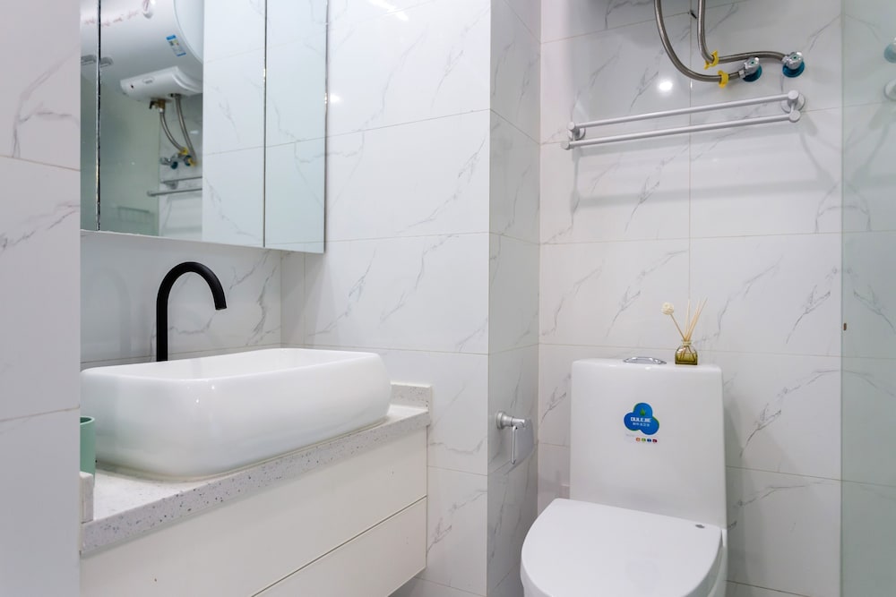 Фото Old French Concession Coziness Xuhui