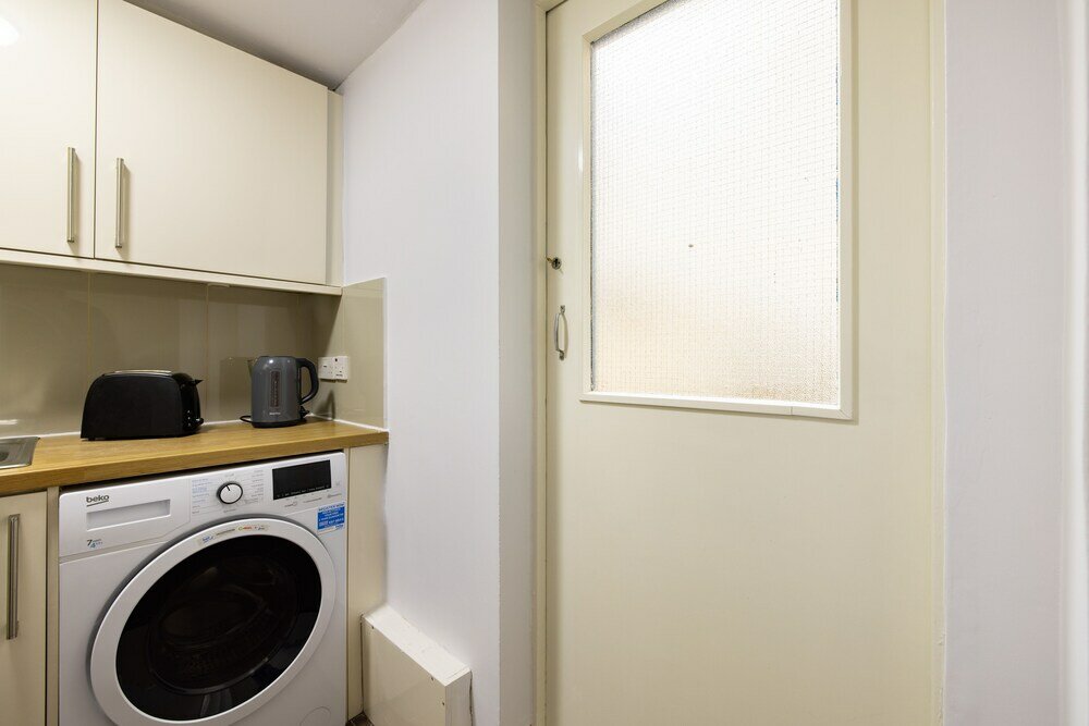 Фото Mornington Crescent Apartments