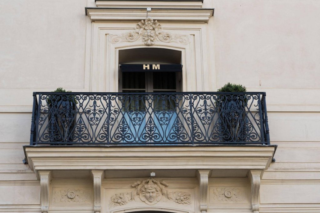 Фото Hotel Montaigne