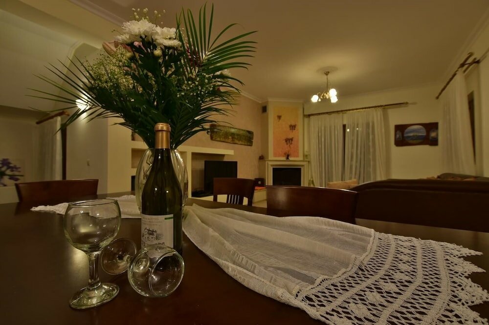 Фото Flisvos Villa