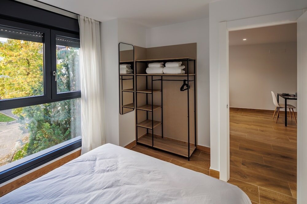 Фото Apartamentos Congreso Parking Gratuito