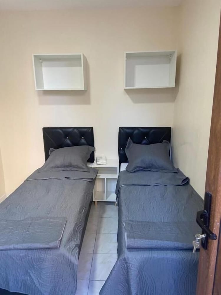 Фото Rent Appart - La Garenne Colombes