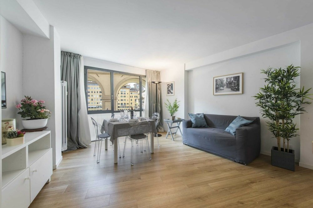 Фото Florence in the Window - Hosted by Sweetstay