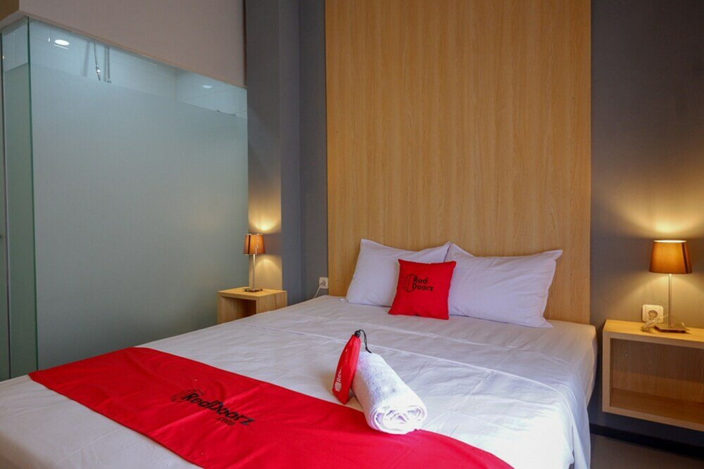 Фото RedDoorz Syariah @ Jalan Sultan Agung Tegal