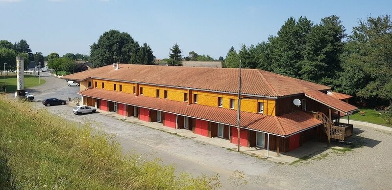 Гостиница Hotel Eco Logis Bellevue Pyrénées