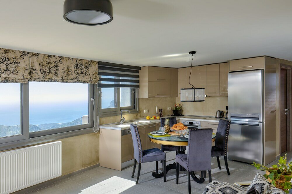 Фото Seli Sea View Apartments and Studios