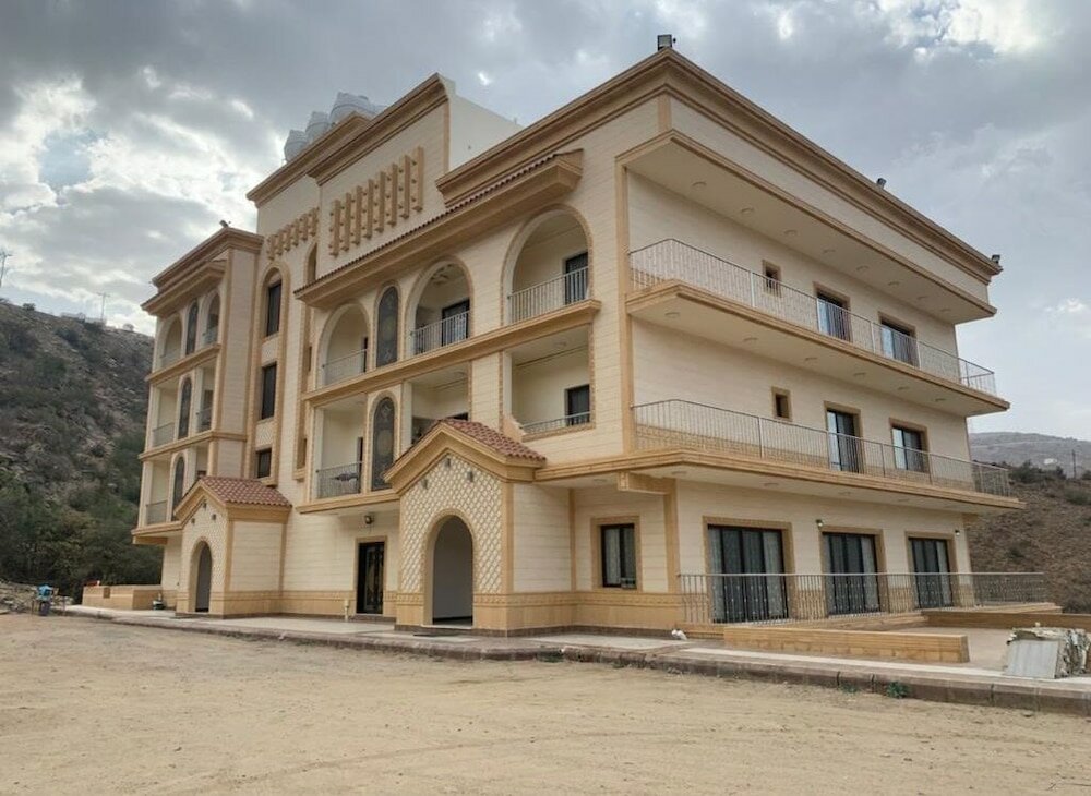 Фото Kyan Shada Albaha