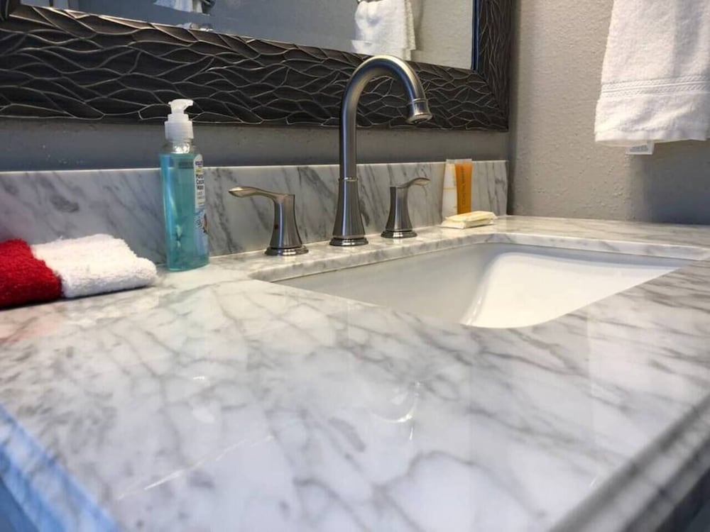 Фото Hamlet by I-4 · New! 5 Bedroom Pool Villa. Sleep 15+ Orlando