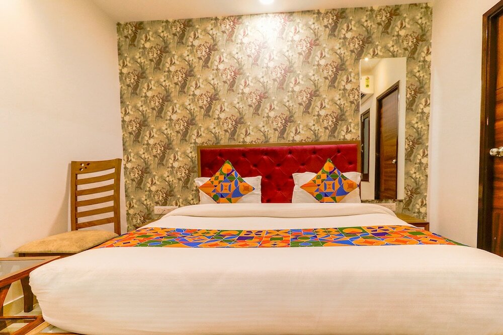 Фото FabHotel Golden Velvet