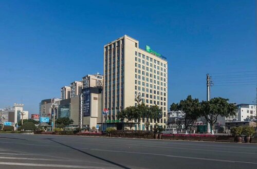 Гостиница Holiday Inn Express Xichang City Center, an Ihg Hotel в Сичане