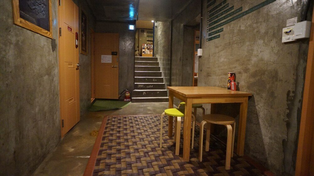 Фото Guesthouse H