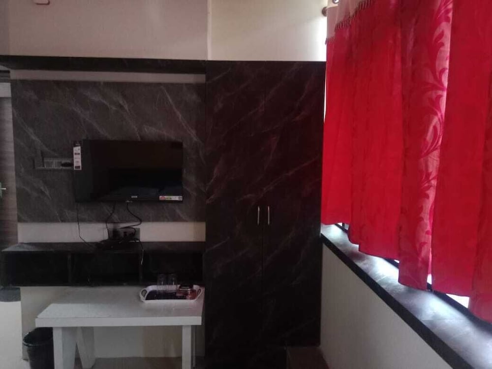 Фото Navarang Residency