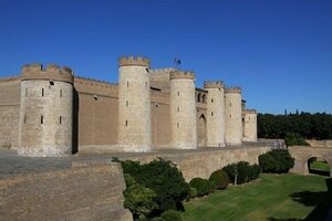 отель Hotel Zaragoza Royal