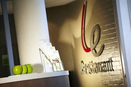 Фото Campanile Nice Airport