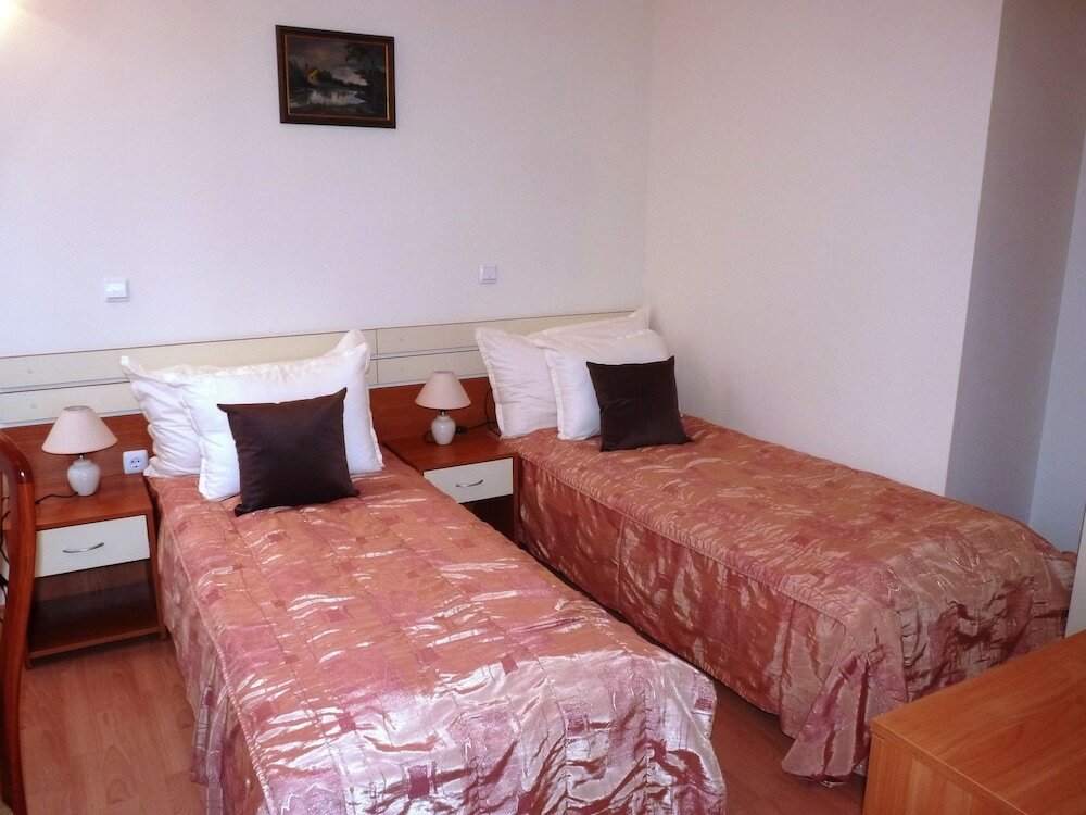 Фото Eagle Rock Holiday Apartments