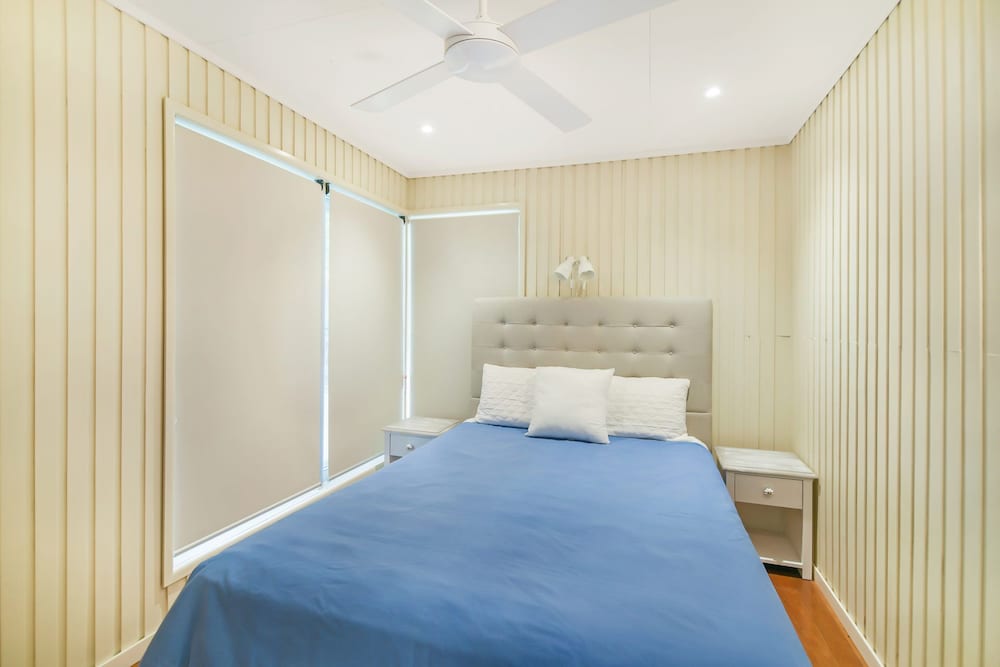 Фото Summer Place - 24 Shearwater Street