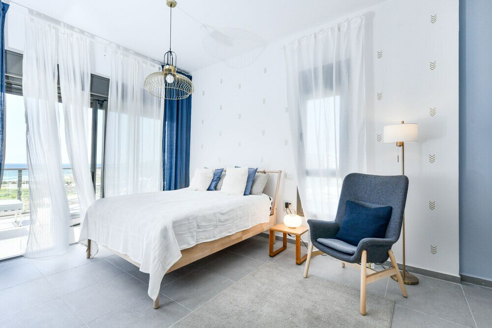 Фото High Class 6br Achziv apartment