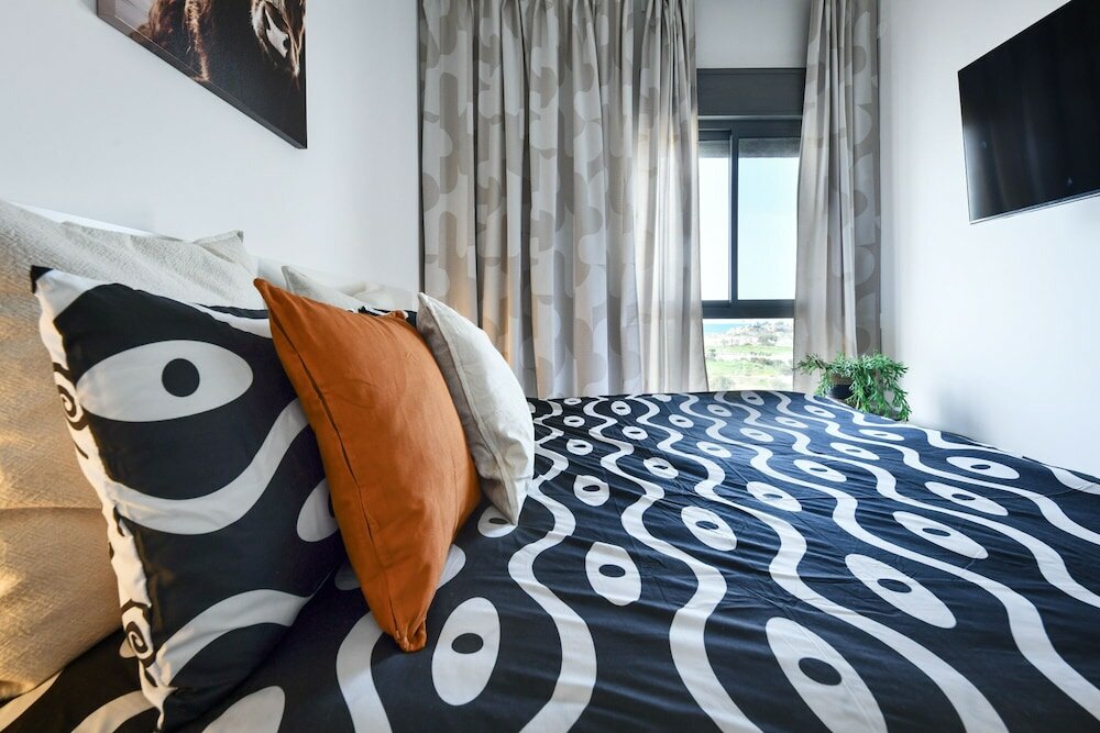 Фото High Class 6br Achziv apartment