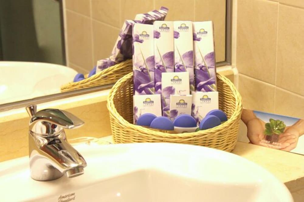 Фото Days Inn Guangzhou