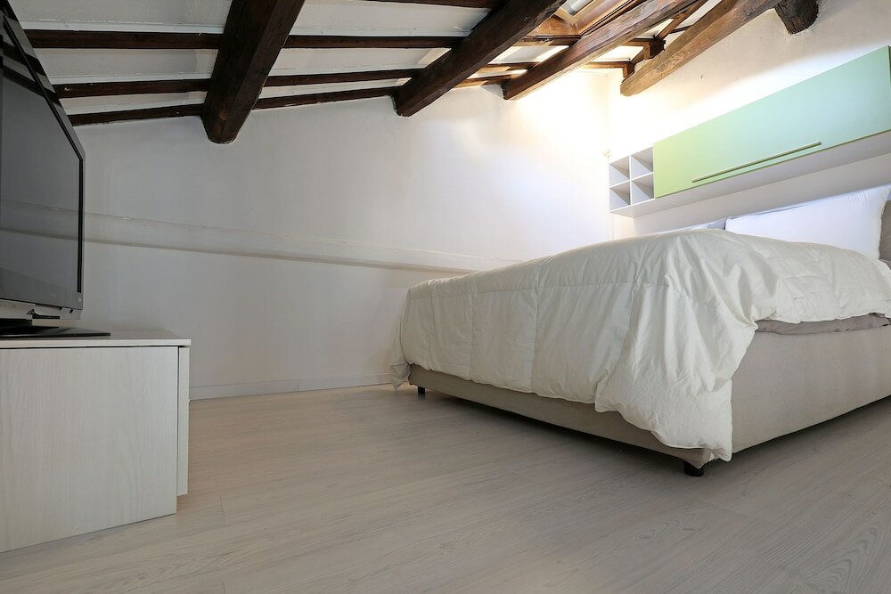 Фото Monserrato Apartment