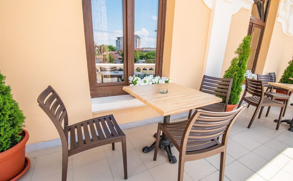 Фото Hostel Central Station Plovdiv