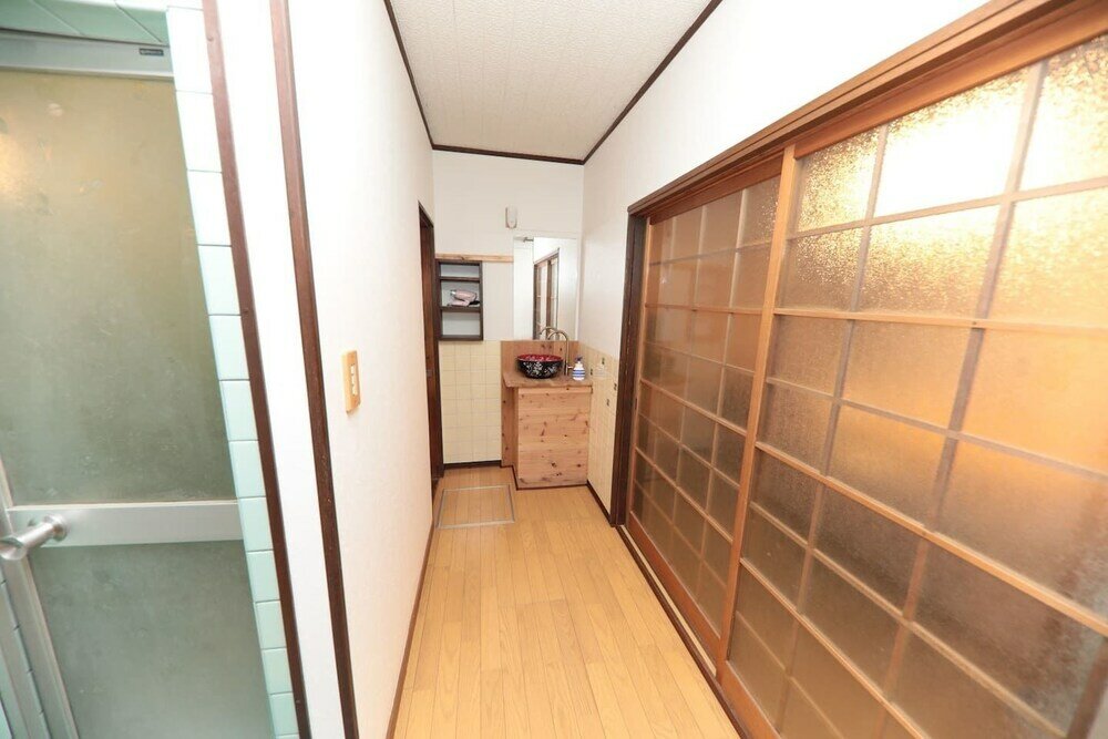 Фото Brick House Near Osaka Castle 217-1