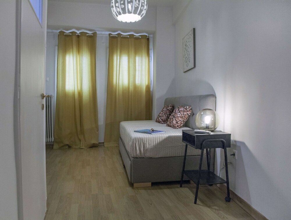 Фото Exceptional Penthouse near Acropolis Museum by Ghh