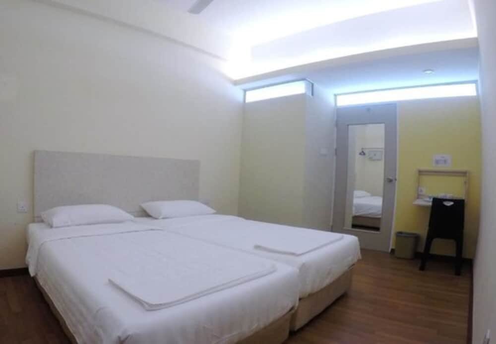 Hotel 1acs Residence, Kuching, photo
