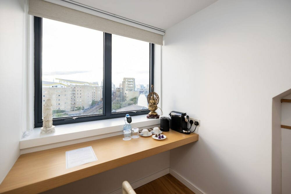 Фото Limehouse Library Hotel