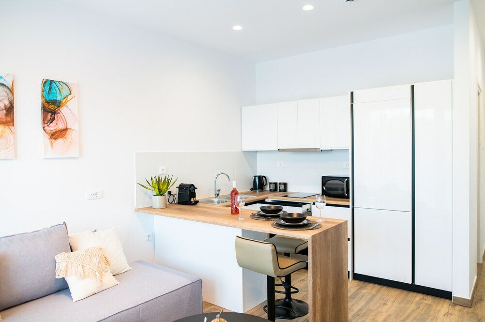 Фото Pebble Garden Aloe - Pampas Grass