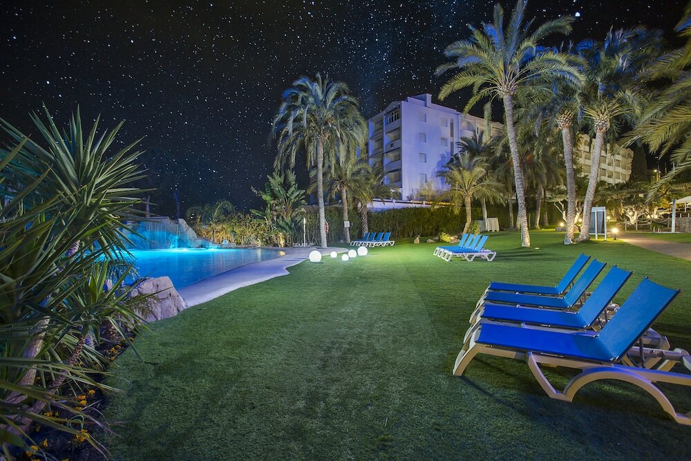 Фото Gran Hotel Las Fuentes de Fantasía Hoteles