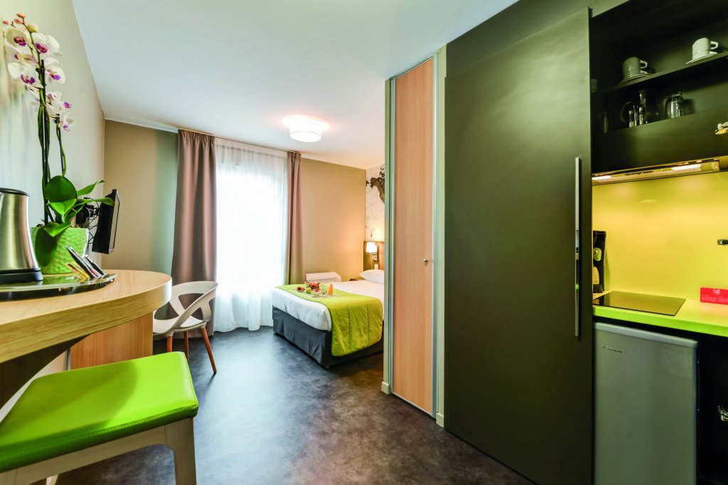 Фото Appart'City Confort Le Bourget - Aéroport