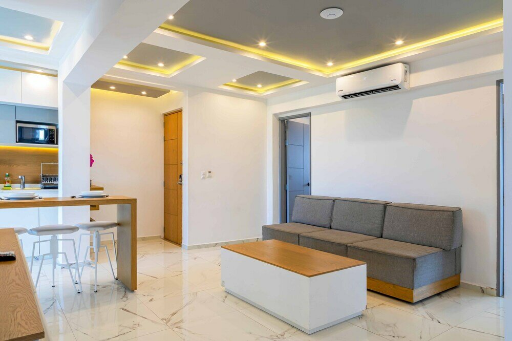 Фото Luxury Apartments Pool & Jacuzzi