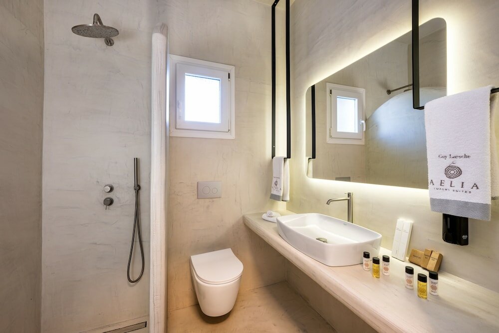 Фото Aelia Luxury Suites