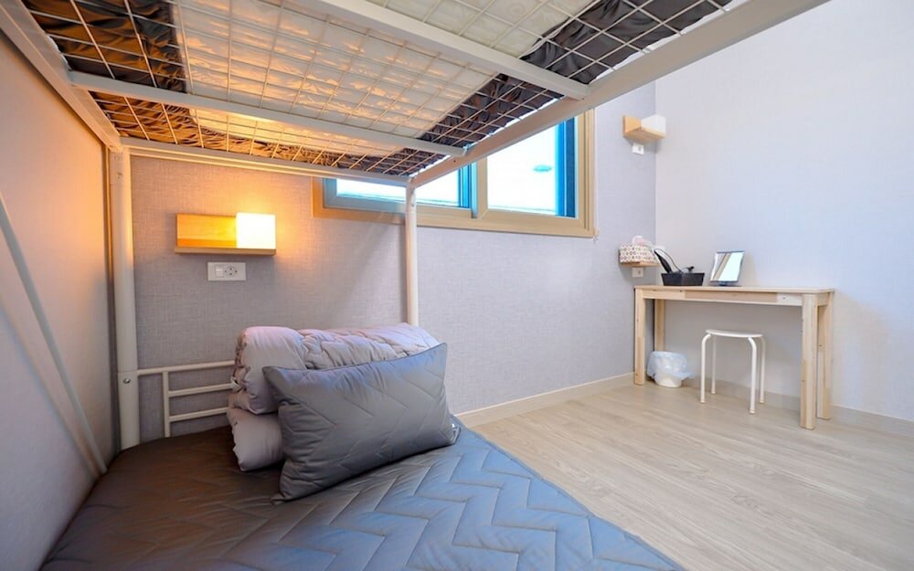 Фото Yeosu Train and Ocean Guest House