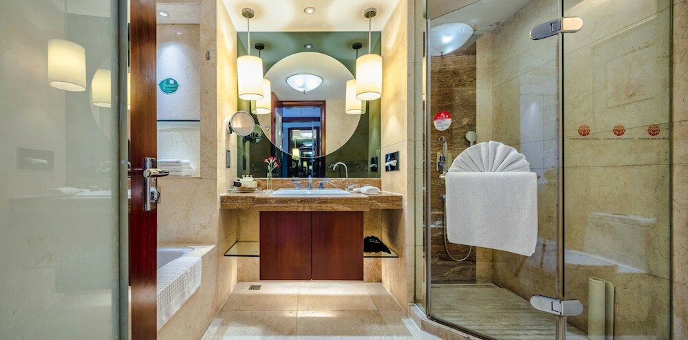 Фото Yungang Jianguo Hotel