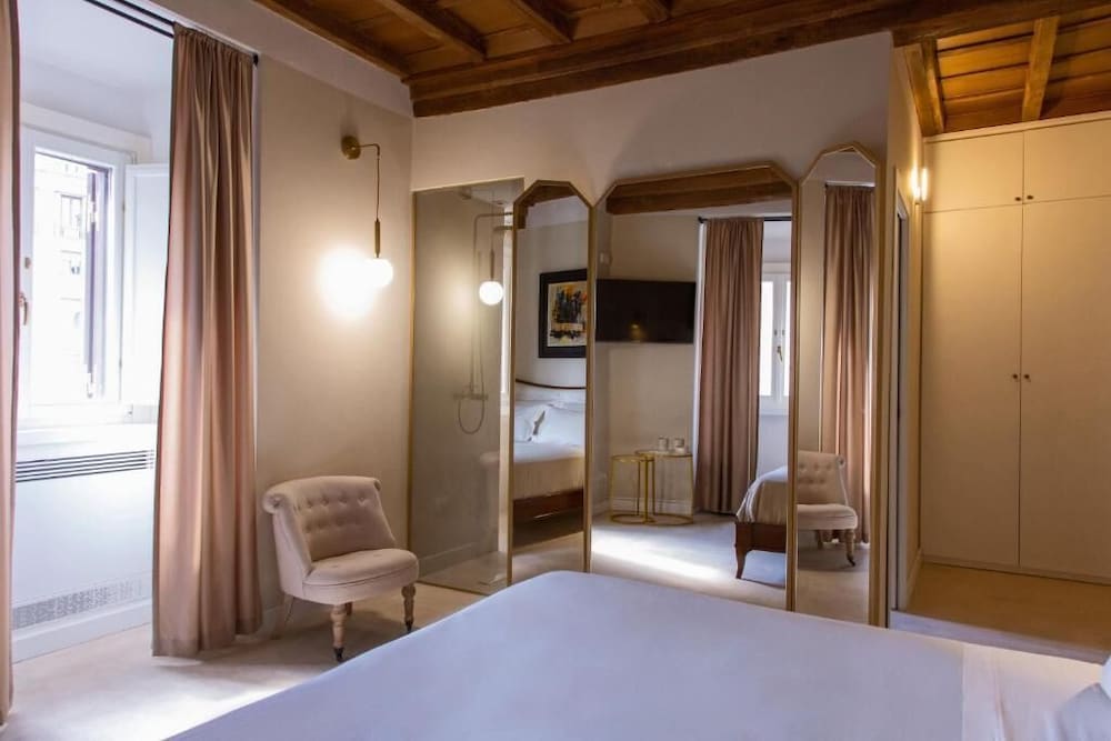 Фото Repetita Juvant