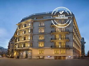 Akka Lush Hotel Taksim (Istanbul, Beyoglu, Siraselviler Avenue, 10), hotel