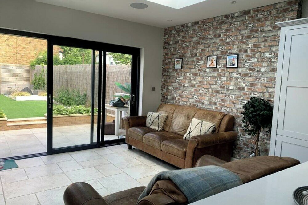 Фото Spacious 3bd House W/private Garden - Wimbledon