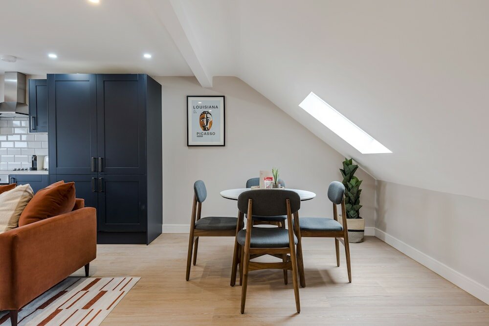 Фото Your Apartment Shepherd's Bush