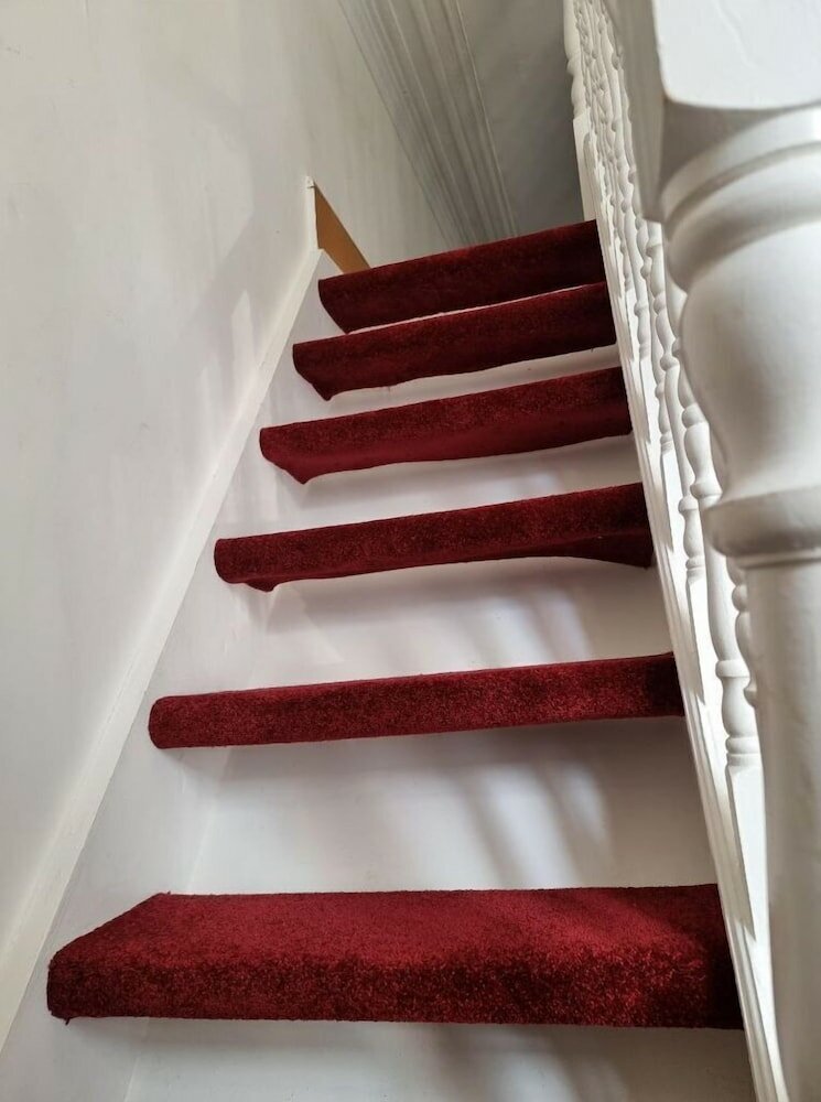 Фото 80 Inverness Terrace