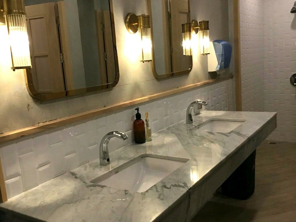 Фото Bella B Hotel