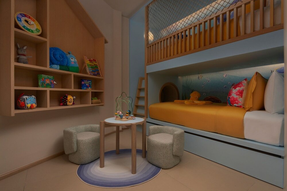 Фото Holiday Inn Resort Phuket Mai Khao Beach