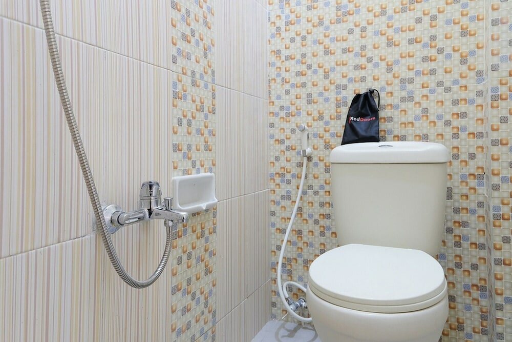 Фото RedDoorz Syariah @ Selomangleng Kediri