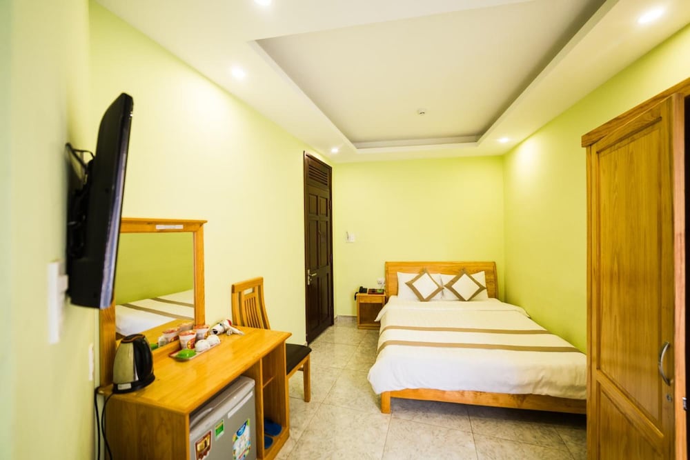 Фото Trung Nhan Hotel