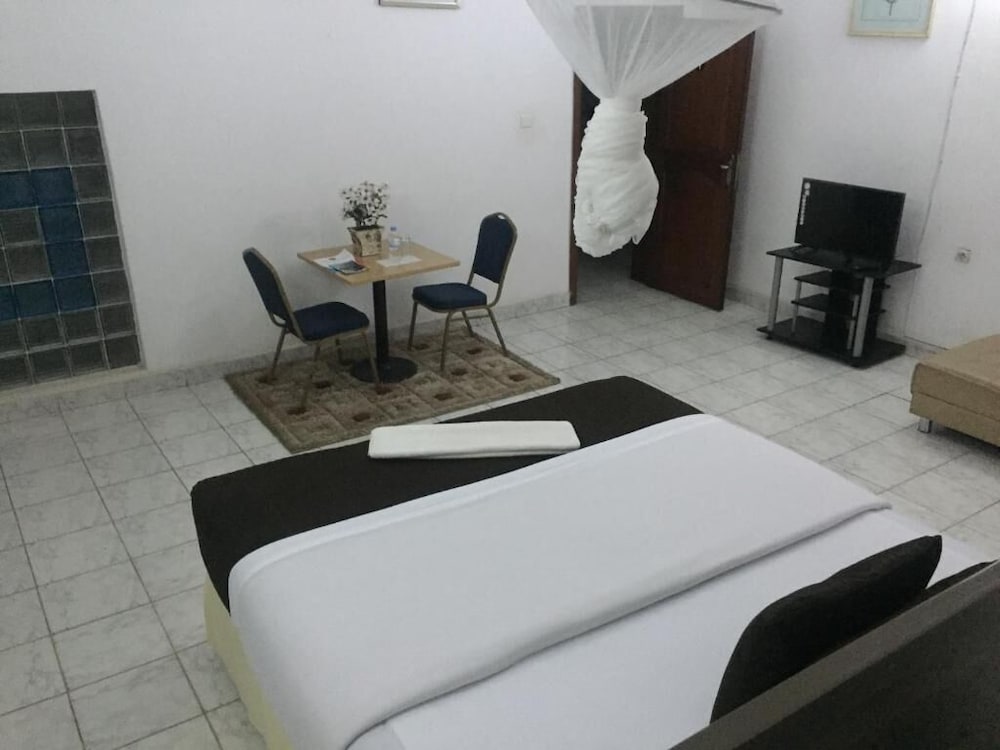 Фото Romalo Guesthouse