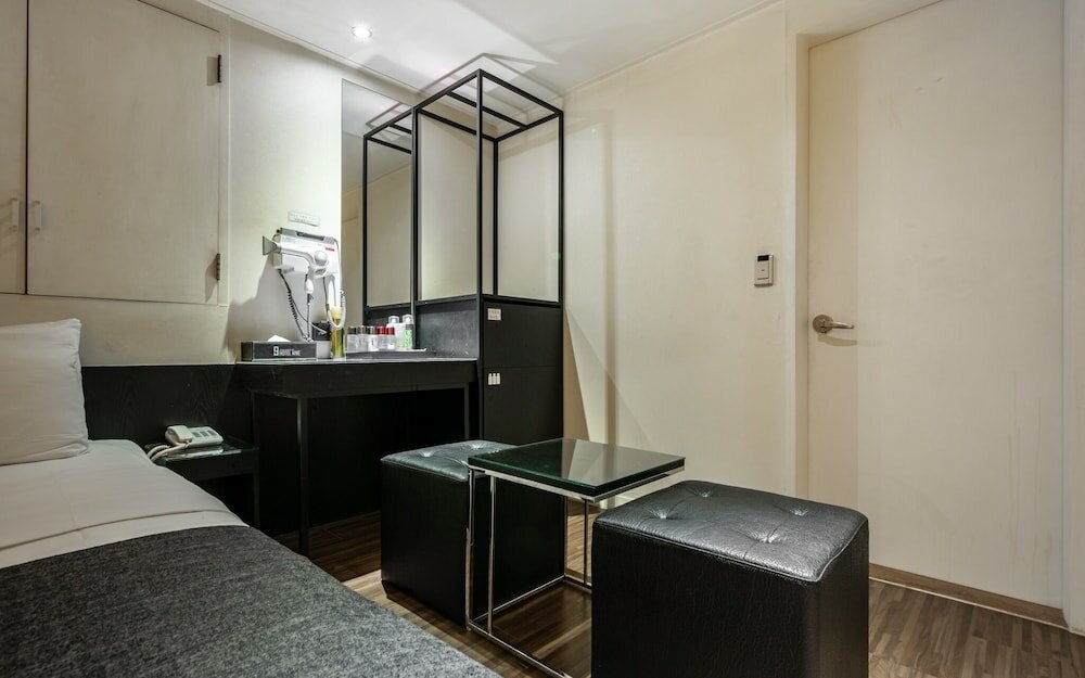 Фото Yeongdeungpo Nine