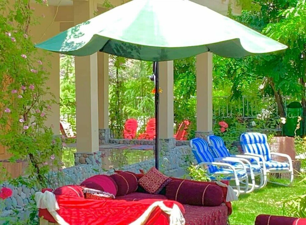 Фото Gahirat Castle